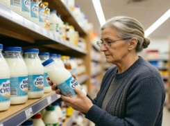 Упаковки с продуктами худеют и мельчают: как производители прячут подорожание