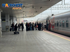 РЖД запустит дополнительные поезда из Анапы на новогодние праздники 