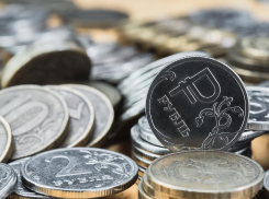 «Зарплаты небольшие, а пенсии – нищенские»: Кубань заняла 62 место по уровню зарплат