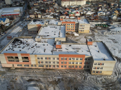 Школа в Анапе на 1100 мест по ул. Спортивной в микрорайоне Алексеевский готова на 65%