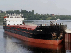 В Азовском море затонул сухогруз с пшеницей после атаки ВСУ