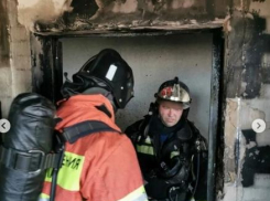 90 человек эвакуировали из многоэтажного дома в Анапе, где вспыхнул пожар