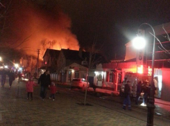 Подробности сильнейшего пожара в Анапе: городу нужна своя пожарная авиация и гидранты