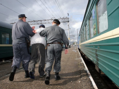 30 тысяч рублей за езду «под кайфом»: веселье наркомана из Анапы прервали полицейские