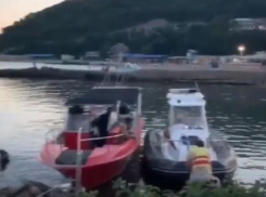 Стали известны подробности гибели туристов во время морской прогулки по Черному морю