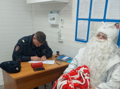Без Нового года: полицейские поймали в Анапе Деда мороза 
