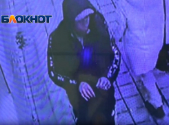 Посиделки в Анапе закончились кражей вещей на сумму 80 тысяч рублей – видео