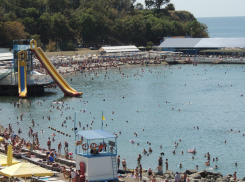 С 15 октября на пляжах  Анапы сметут все конструкции