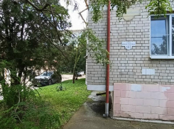 Чужие машины, разбитая дорога: жители Голубца вновь обращаются к властям