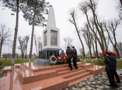 «82 года назад 134 станичника были безжалостно убиты в газовых душегубках»: в Анапе почтили память жертв фашизма