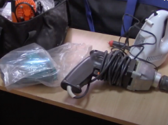 У станичника из Анапской изъяли чужую камуфляжную одежду, обувь и электроинструмент