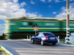Какие опасности таят в себе железные дороги для автолюбителей в Анапе? 