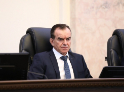 Анапчане лидируют по числу обращений на «Прямую линию» Вениамина Кондратьева