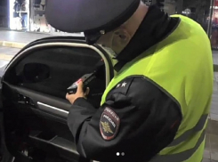 С начала года в Анапе 896 водителей наказали за излишнюю тонировку