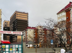 В Анапе продолжается снос построек на рынке «Промышленная 5»