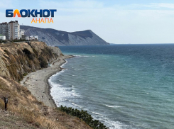 Во Вceмиpный дeнь тeaтpa в Анапе возможен небольшой дождь