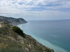 Понадобятся очки и панамы:тепло возвращается в Анапу