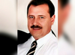  В Краснодаре продолжается конфликт между бывшим мэром Анапы Виталием Астапенко и жителями многоэтажки