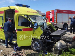 Рядом с Анапой снова жёсткое ДТП, а в самой Анапе две кражи