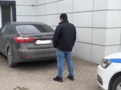 В Анапе водитель Kia обогнал затор по встречке и был найден полицией
