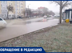 «Была бы ливнёвка – проблемы бы не было»: анапчанка рассказала о затоплении улицы Ивана Голубца