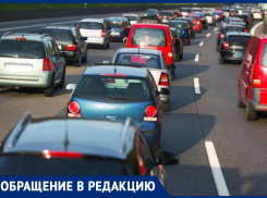 «Это катастрофа»: анапчане жалуются на многокилометровую пробку в Анапе