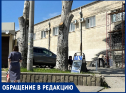 Вчера еще было бесплатно: в Анапе деньги за парковку собирают даже на дорогах общего пользования