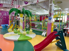 Сказка для детей: развлекательный центр «Акуна Матата» в Анапе приглашает в гости