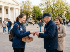 Ежегодно, как и по всей России в преддверии Дня Победы в Анапе стартовала акция «Георгиевская ленточка»