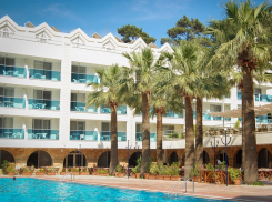 В вашем отеле не будет свободных мест с «Блокнотом Анапа»