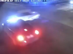 Поздно вечером в Анапе «Жигули» столкнулись с иномаркой - едва не пострадал человек