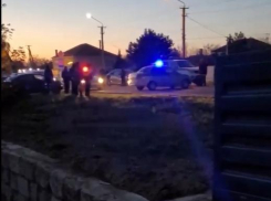 Штурмом берут дом: появились подробности поножовщины с участием полицейских под Анапой