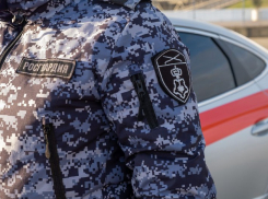 В Анапе сотрудники Росгвардии остановили неадекватное поведение постояльца отеля