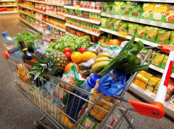 Отдыхающие в Анапе обсуждают сегодня цены на продукты на курорте