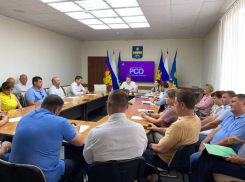 Вице-мэр Анапы серьёзно поговорил с руководителями управляющих компаний