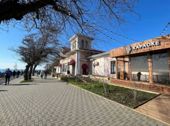 Санаторий «Маяк» отказывается сносить пристройки к одному из самых старых зданий Анапы