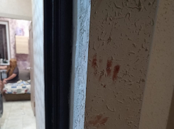 В Анапе женщина устроила поножовщину у себя в квартире 