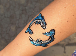 В с. Витязево под Анапой тату-мастера «надули» очередных отдыхающих на 3 000 рублей