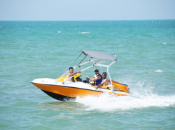 На водных аттракционах в Анапе нашли нарушения