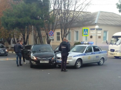 ППС против «Hyundai»: в Анапе автомобиль патрульно-постовой службы столкнулся с легковушкой 