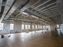 В анапском Центре единоборств начинают устанавливать спортоборудование