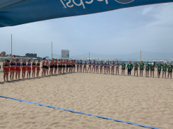 В Анапе завершился первый тур чемпионата России по пляжному гандболу