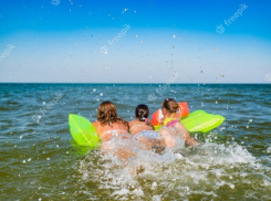 В Анапе вновь ограничили купание в море