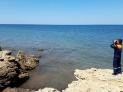 В акватории Чёрного моря 5 июля перевернулось судно: 18 человек спасли, двоих ищут