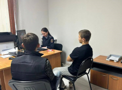 Полицейские Анапы задержали подростка-дебошира 