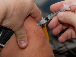 В Анапе и на всей Кубани введена обязательная вакцинация – для лиц старше 60 лет
