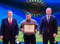 Двух полицейских, которых ранил стрелок из Цибанобалки, наградили почётными грамотами