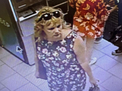 Анапские правоохранители разыскивают подозреваемую в краже женщину