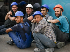  Анапчанина уличили в фиктивном трудоустройстве незаконных мигрантов