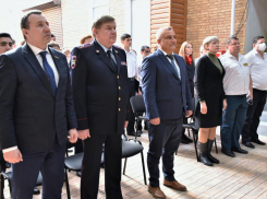 В Анапском индустриальном техникуме вручили «золотые» погоны